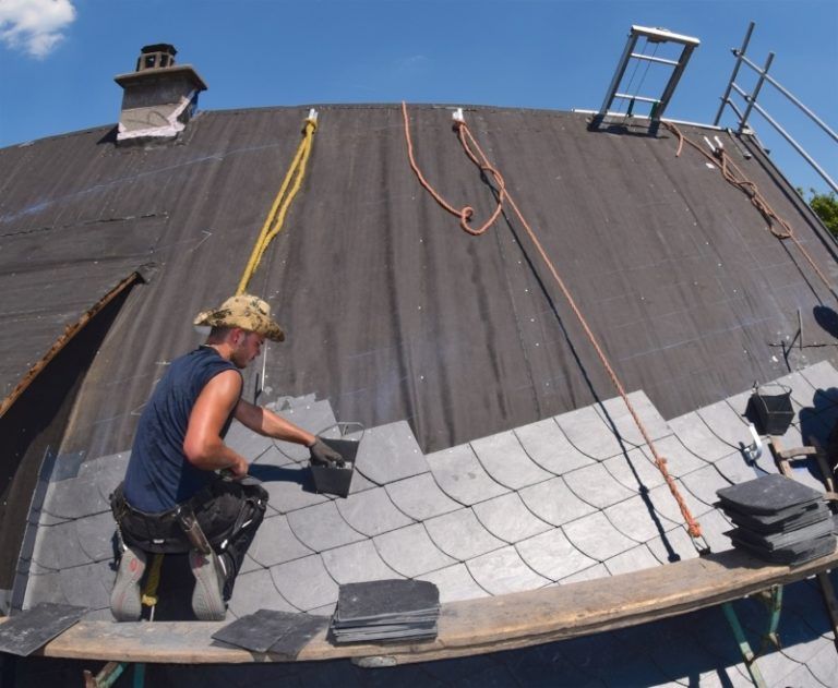 Dachsanierung Schiefer Förderung