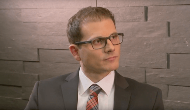 Dachsanierung Förderung Schieferdach